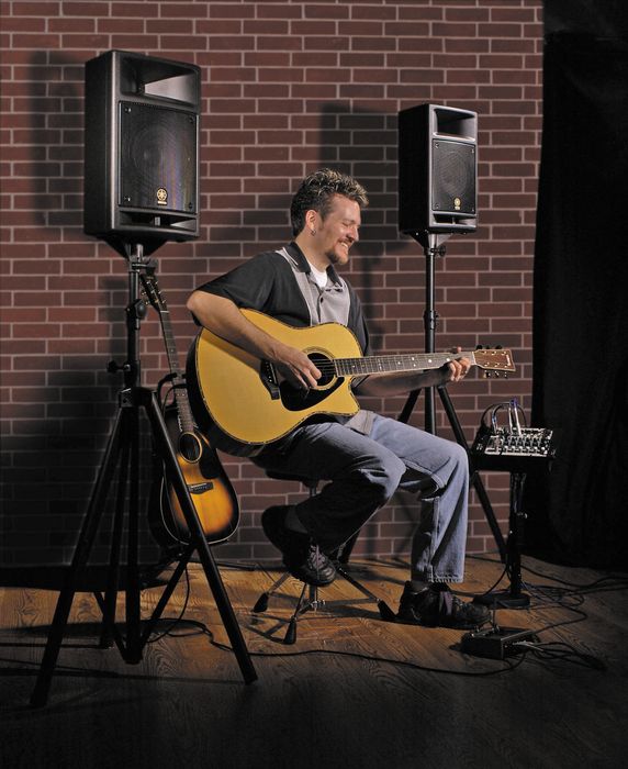 yamaha stagepas 300 stands